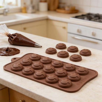 Silicone Chocolate Mould Smiley Face Ice Tray Cake Jelly Candy Cookie Baking