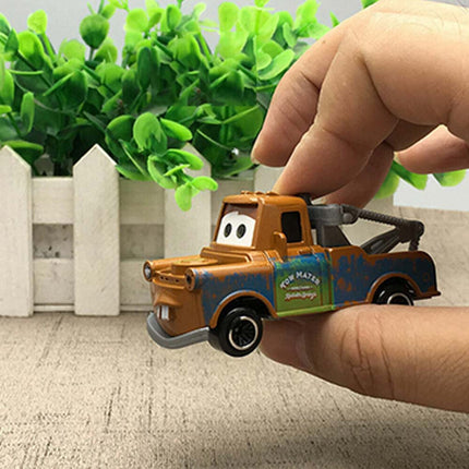 Pixar Cars DieCast Toy Collection - 6PCS Set with Lightning McQueen & Friends, Alloy Race Car Models for Kids Gift