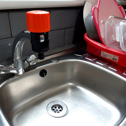 Universal Kitchen Tap to Garden Hose Adapter, Indoor Outdoor Connector