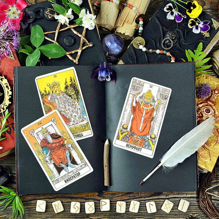 Pocket Size Russian Tarot Cards 78-Card Oracle Deck Russian Version