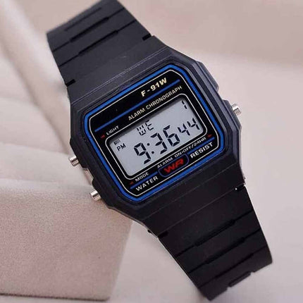 Classic New Digital Retro Sport Watch with Alarm & Stopwatch – Black for Kids & Students