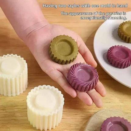 2Pcs Creative Double-Ended 2-in-1 Pastry Mold Baking Tool